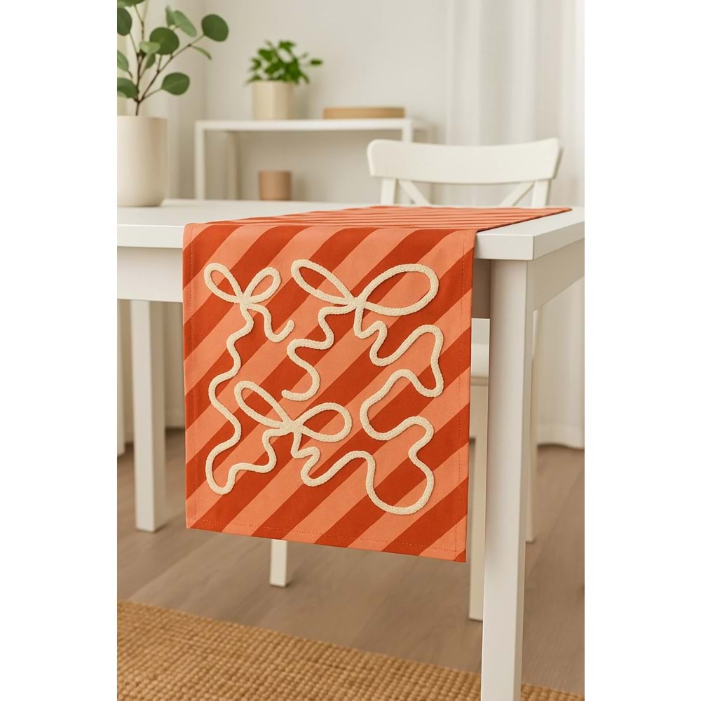 Pilloveland Runner - Punch Nakışlı Runner - 40*140 Cm