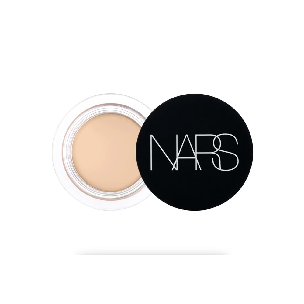 Nars Hyaluronik Matte Complete Full Coverage Hyaluronic Acid uzun süre kalıcı