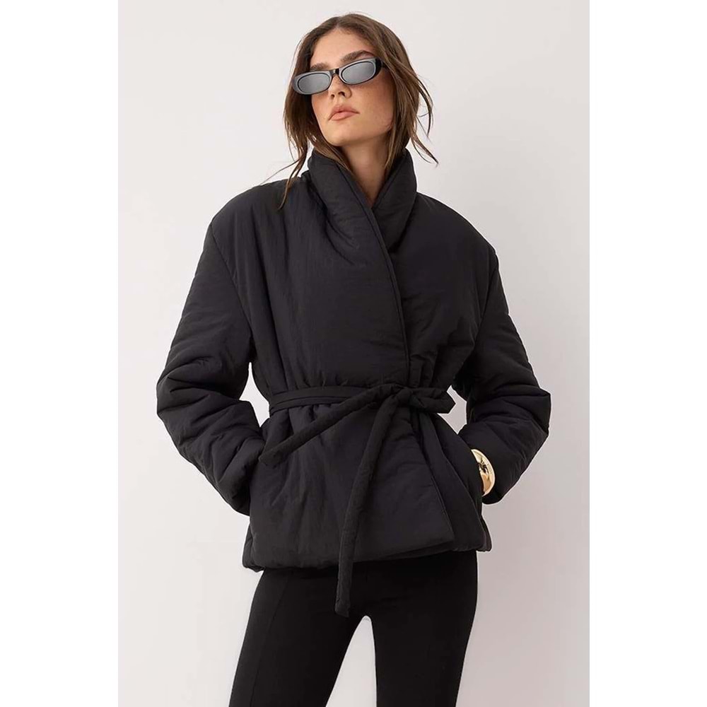 Trendyolmilla Siyah Oversize Kalıp Bağlama Detaylı Şişme Mont