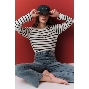 ÇİZGİLİ UZUN KOL REGULAR FIT TSHIRT SİYAH
