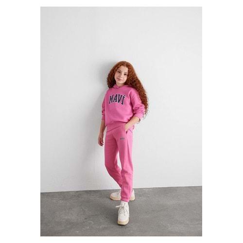 Dolap pembe renk eşofman takımı çocuk
