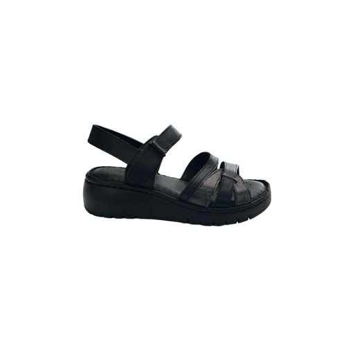 Castle Black Kadın Deri Sandalet 22353