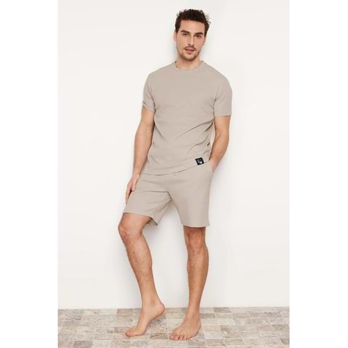 Trendyolmilla Man Bej Regular Regular Fit Waffle Örme Şortlu Kalın Pijama Takımı