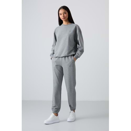 Gri Melanj Basic Pamuklu O Yaka Oversize Lastik Paça Kadın Eşofman Takım