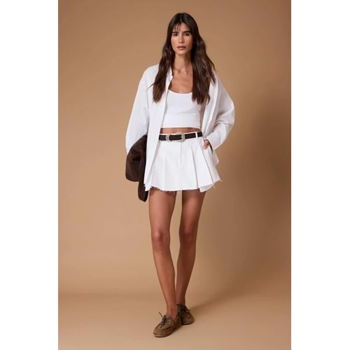 Trendyolmilla Beyaz Pileli Normal Bel Mini Denim Şort Etek TWOSS22SR00163
