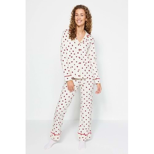 Trendyolmilla Bej %100 Pamuklu Kalpli Biyeli Örme Pijama Takımı THMAW24PT00103