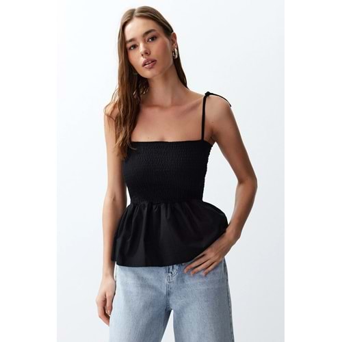 Trendyolmilla Siyah Pamuklu Poplin Detaylı Fitted Askılı Gipeli Esnek Örme Bluz
