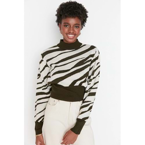 Haki Zebra Desenli Crop Triko Kazak
