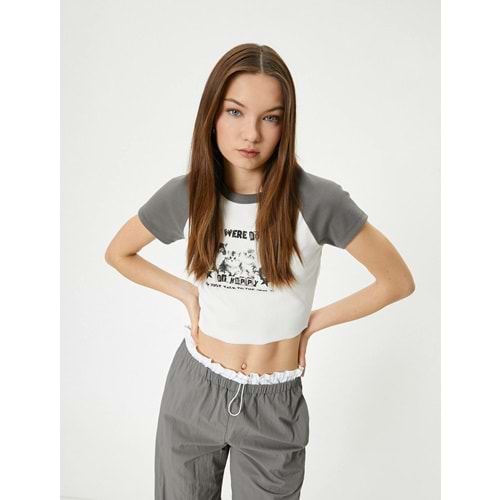 Koton Kedi Baskılı Crop Tişört Renk Bloklu Pamuklu