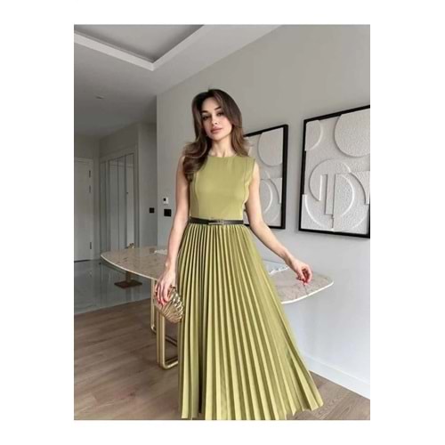 Eli Store Midi Elbise tam kalıptır