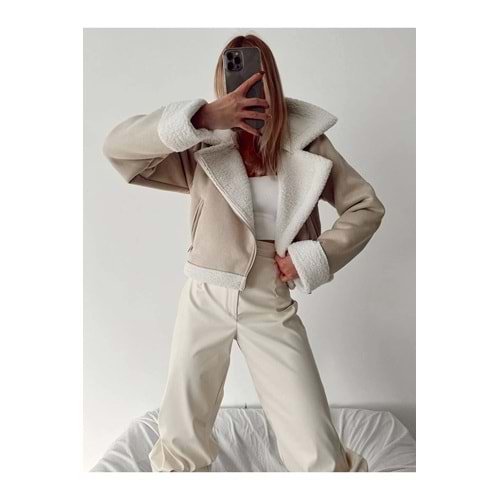 İÇİ PELUŞ SÜET CROP KABAN
