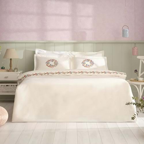 Karaca Home Merlin Brodeli Nakışlı Çift Kişilik Nevresim Takımı Beyaz