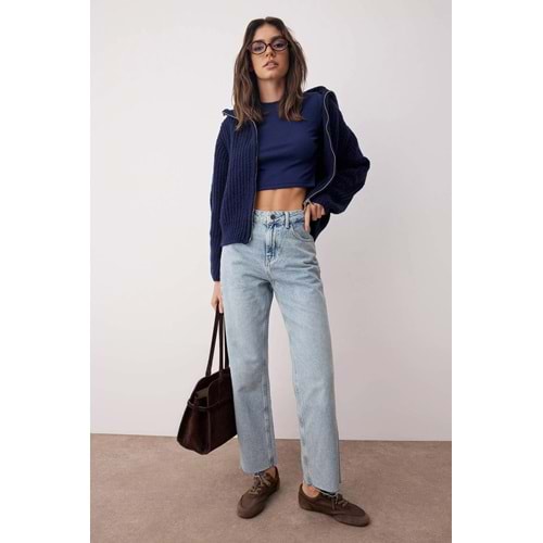 Trendyolmilla Açık Mavi Yüksek Bel Straight/Düz Paça Jeans