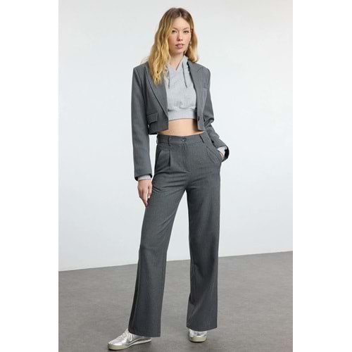Gri Wide Leg Geniş Paça Pileli Dokuma Pantolon