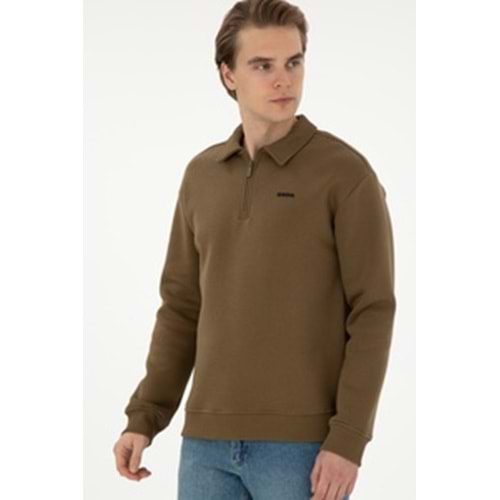 SADECE ONLINE MAĞAZADAErkek Comfort Fit Yarım Fermuarlı Haki Basic Sweatshirt