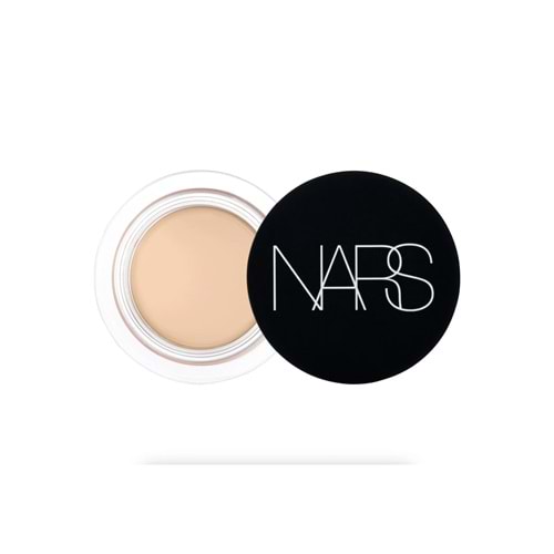 Nars Hyaluronik Matte Complete Full Coverage Hyaluronic Acid uzun süre kalıcı