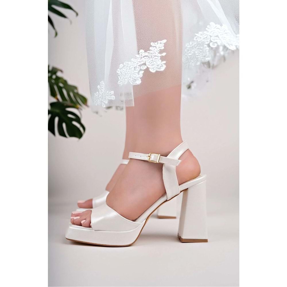Lölük Moda Kadın Köşeli Platform Yüksek Kalın Topuklu Gelinlik Ayakkabısı