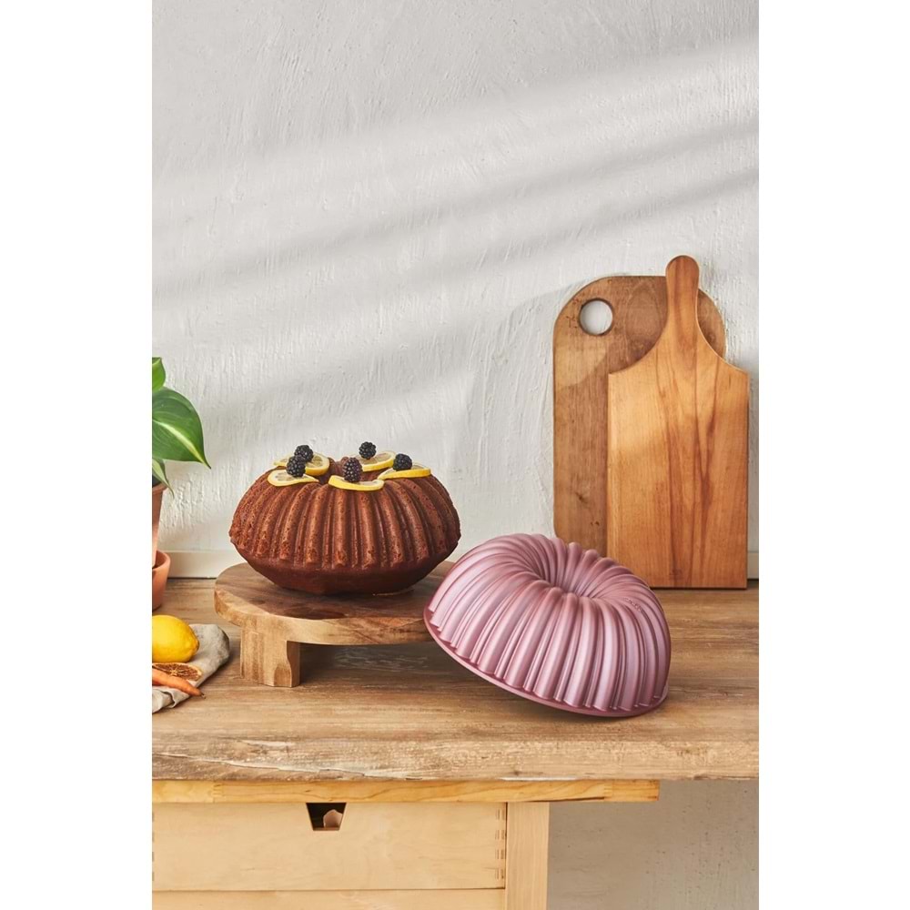 Karaca Cake Pro Dilimli Rosegold Döküm Kek Kalıbı