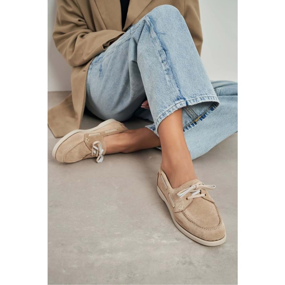 NİŞANTAŞI SHOES Javed Bej Hakiki Deri Süet Düz Taban Bağcıklı Mokasen Loafer Kadın Ayakkabı