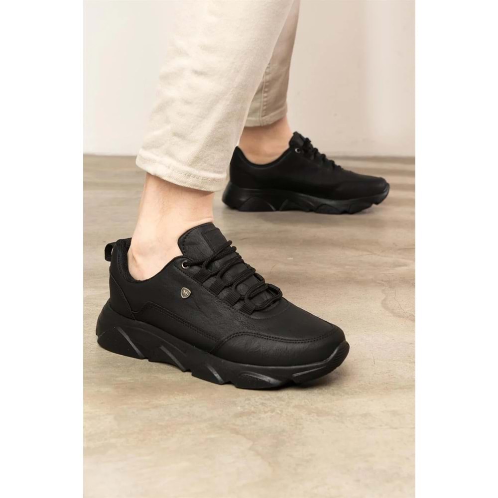 Günlük Kalın Tabanlı Siyah Erkek Sneaker