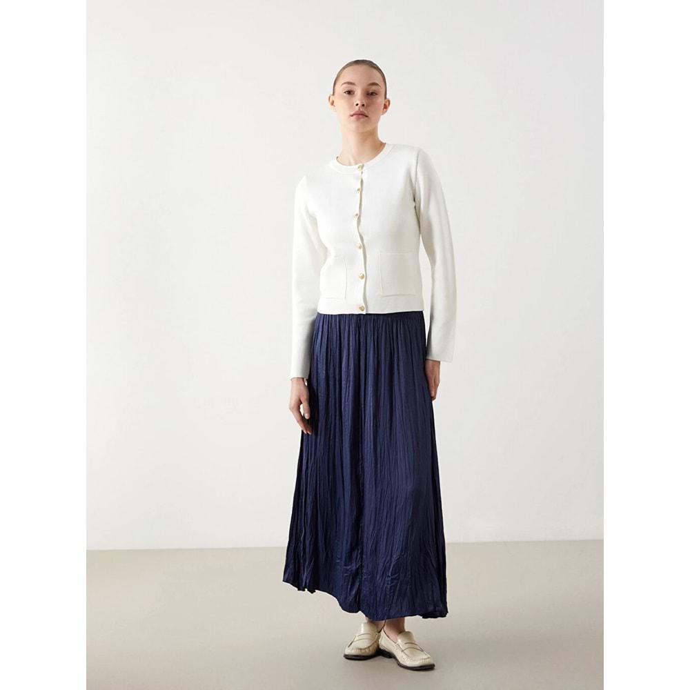 https://www.trendyol-milla.com/trendyolmilla-curve/siyah-duz-fitted-vucuda-oturan-buzgu-detayli-esnek-orme-bluz-tbbaw26af00121-p-1033724124?boutiqueId=651724&merchantId=968&adjust_t=14ijdgwb_14hp5ita&adjust_tracker_limit=999999999&adjust_creative=141