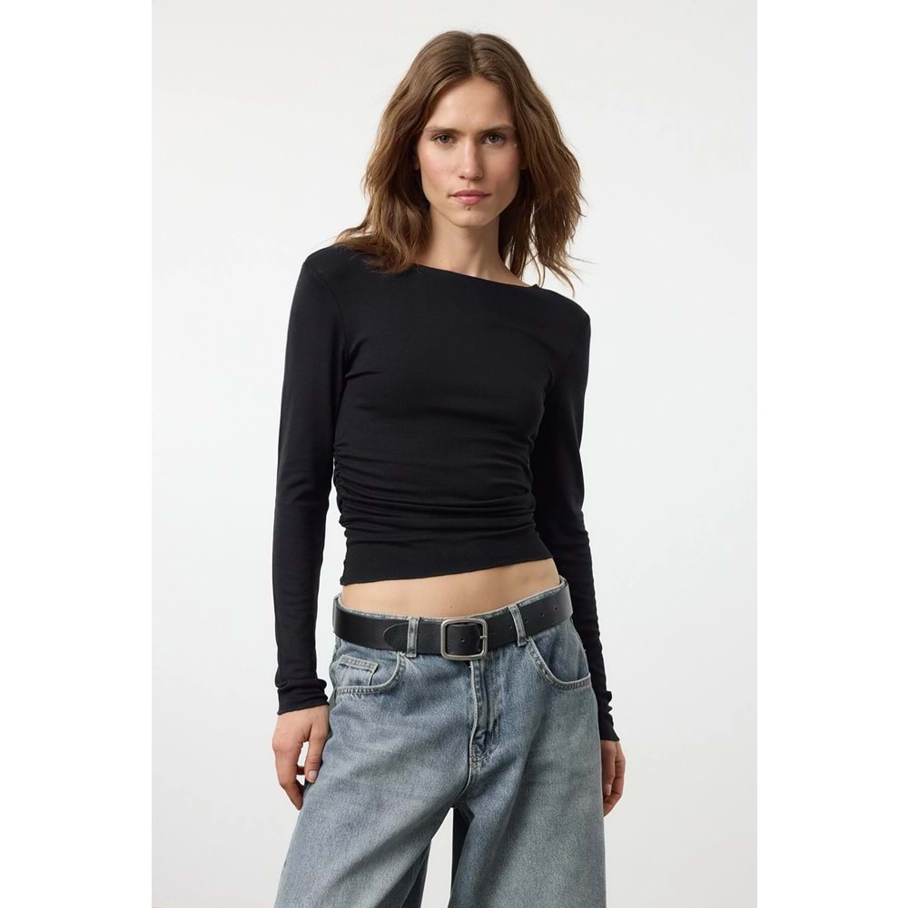 Trendyolmilla Siyah Cepli Bisiklet Yaka A-Line Örme Midi Elbise