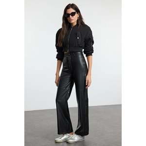 Trendyolmilla Siyah Relaxed/Rahat Straight/Boru Paça Dikiş Detaylı Örme Deri Pantolon TWOAW25PL00068