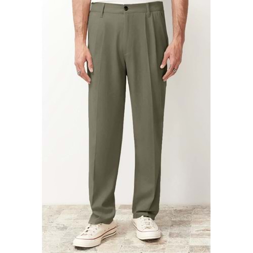Trendyolmilla Man Haki Pileli Klasik Baggy Fit Kumaş Pantolon TMNSS24PL00024
