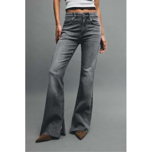 Stradivarius D74 çan paça yırtmaçlı jean
