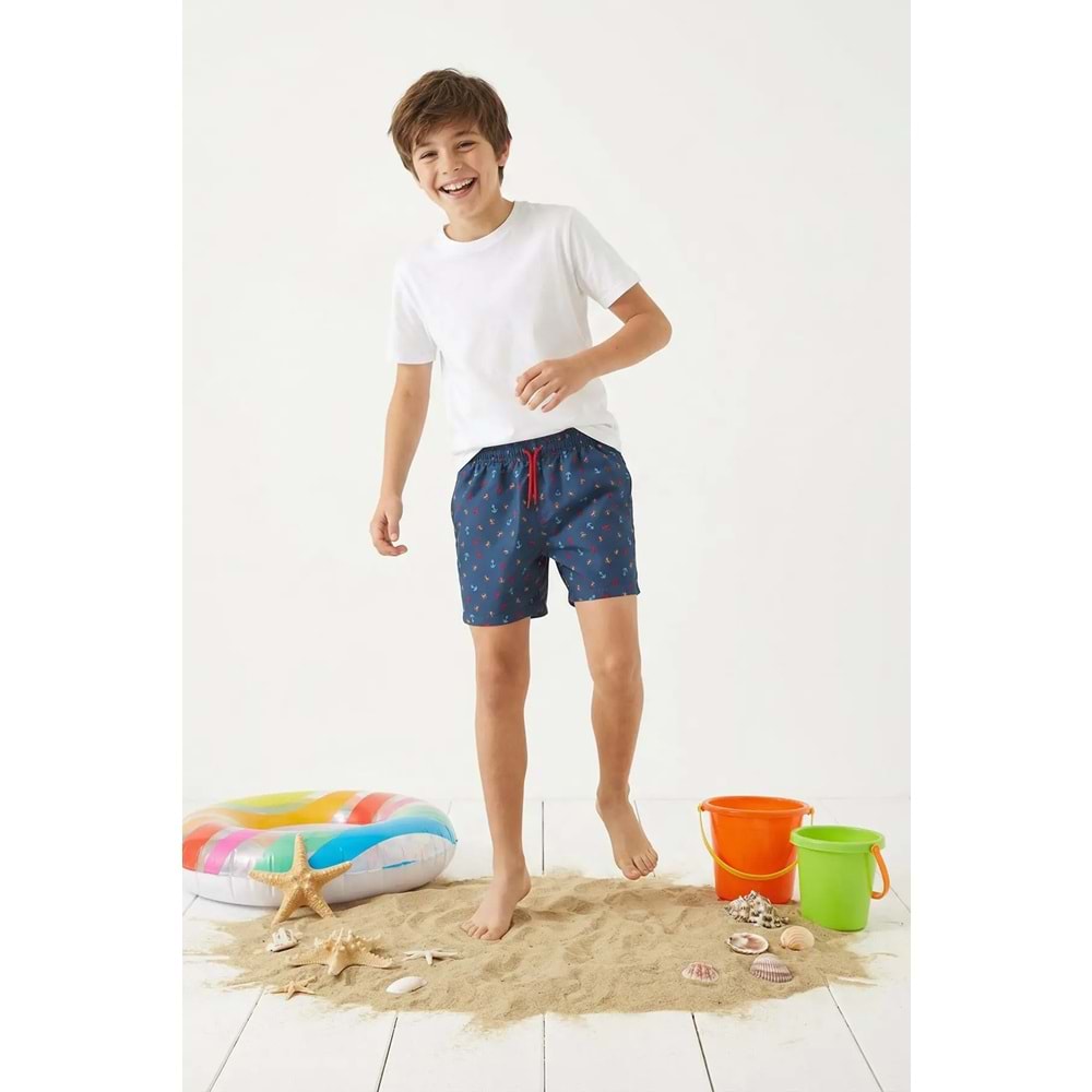 Trendyolmilla Kids Lacivert Erkek Çocuk Marine Baskılı Deniz Şortu TKDSS25DS00000
