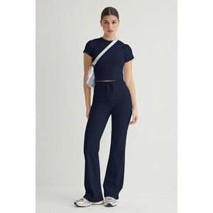 Trendyolmilla Lacivert Fitted/Vücuda Oturan Esnek Örme Alt-Üst Takım TWOSS25AU00053