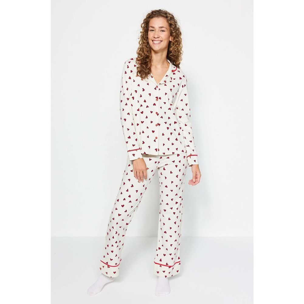 Trendyolmilla Bej %100 Pamuklu Kalpli Biyeli Örme Pijama Takımı THMAW24PT00103