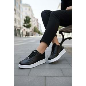 Siyah-Beyaz Kadın Sneaker
