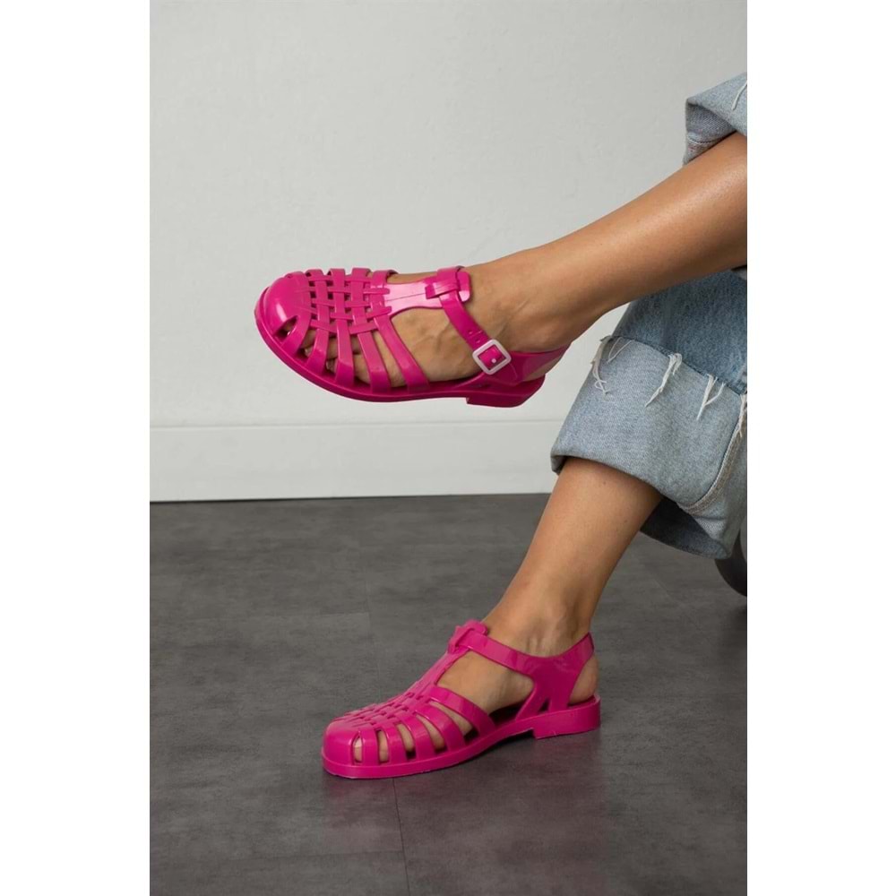 Fuşya Kemer Detay Kadın Sandalet