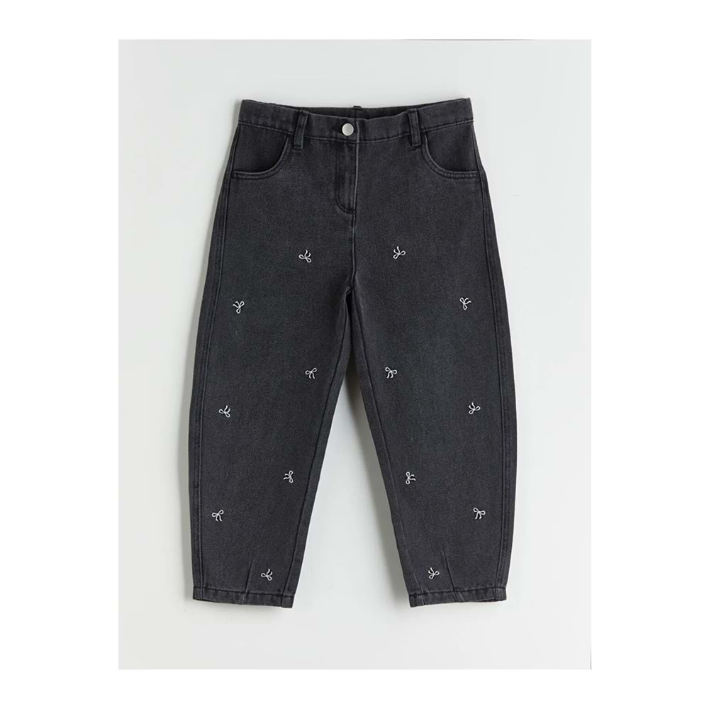 LC Waikiki Beli Ayarlanabilir Lastikli Taşlı Kız Çocuk Jean Pantolon