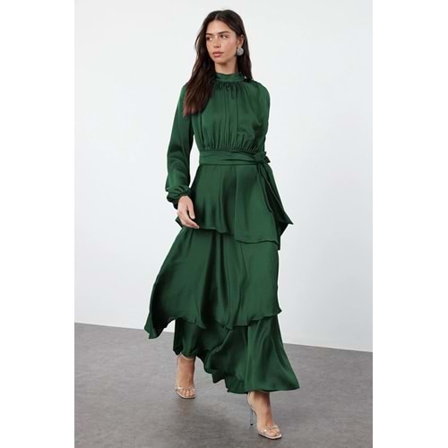 Trendyolmilla Modest Koyu Yeşil Eteği Katlı Saten Dokuma Abiye/Gece Elbisesi