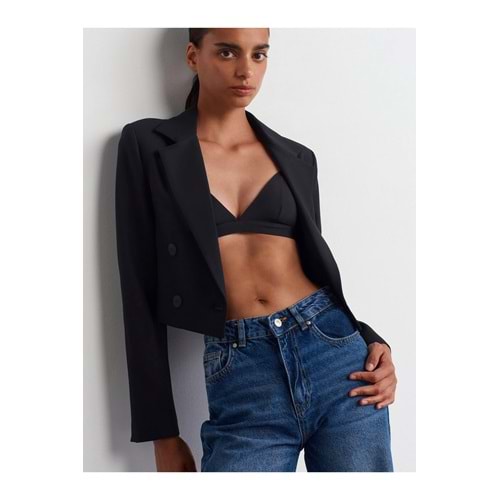 Dilvin 60742 Kruvaze Düğmeli Crop Blazer-Siyah