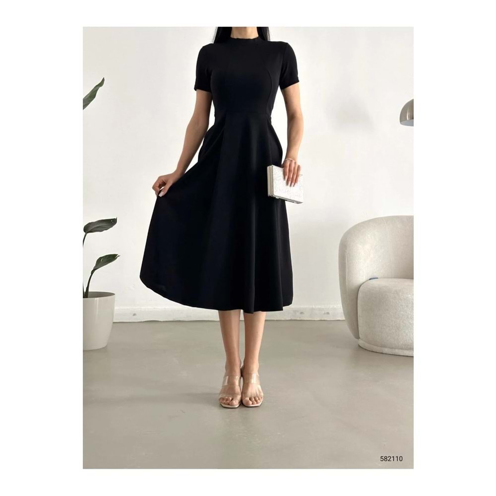 midiboy cepli kısa kol elbise