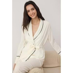 Trendyolmilla Kuşaklı Biye Detaylı Kruvaze Viskon Hamile Dokuma Pijama Takımı