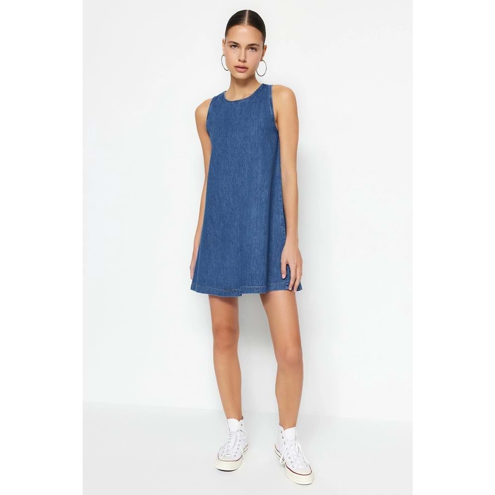 Trendyolmilla Koyu Mavi Volanlı Oversize Mini Denim Elbise