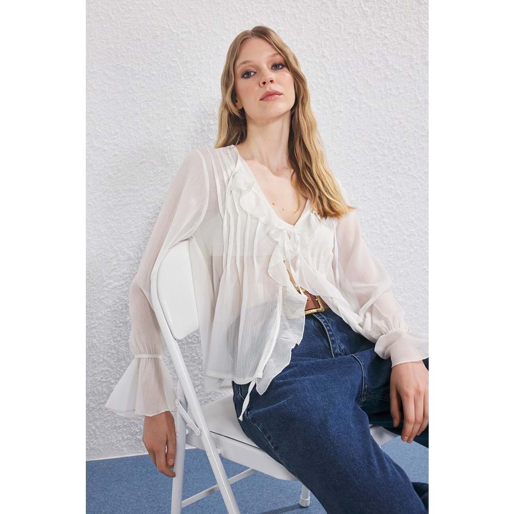 Beyaz Boho Fırfır Detaylı Şifon Lastik Detaylı Gömlek