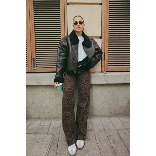 Trendyolmilla Kahverengi Leopar Desenli Wide Leg Jeans