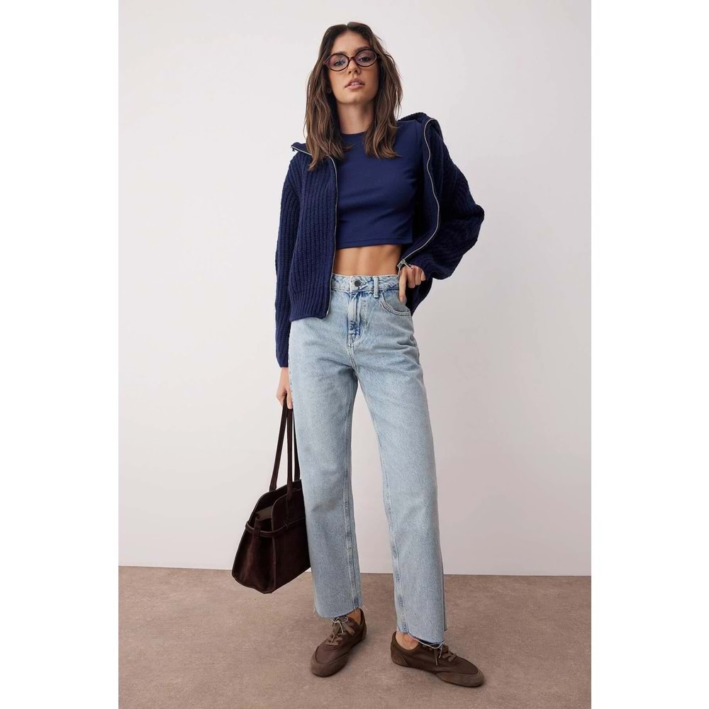 Trendyolmilla Açık Mavi Yüksek Bel Straight/Düz Paça Jeans