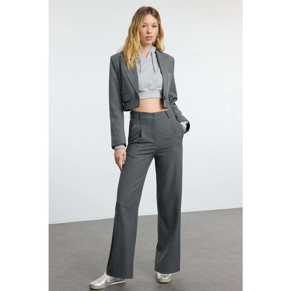 Gri Wide Leg Geniş Paça Pileli Dokuma Pantolon