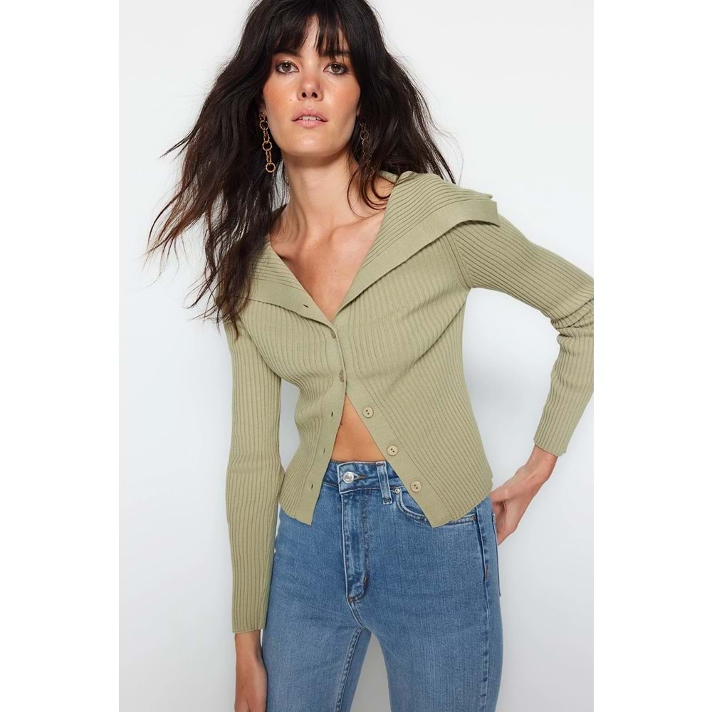 Trendyolmilla Haki Crop Devrik Yaka Triko Hırka
